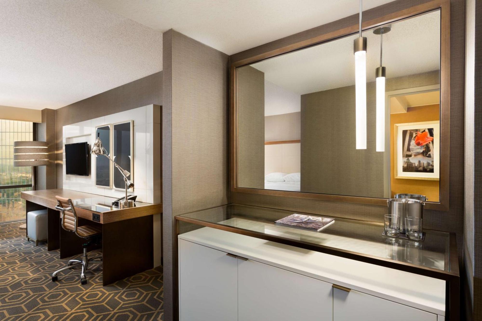 Doubletree By Hilton Hotel Dallas Campbell Centre Kültér fotó