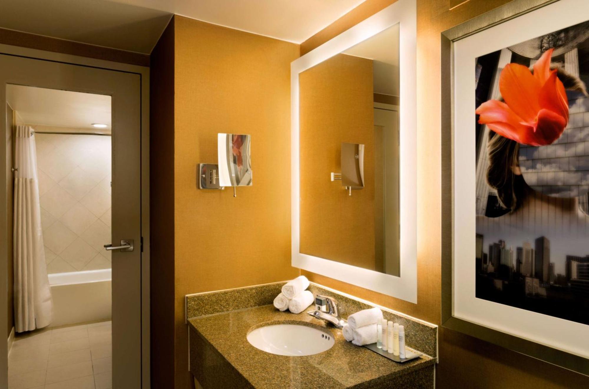 Doubletree By Hilton Hotel Dallas Campbell Centre Kültér fotó